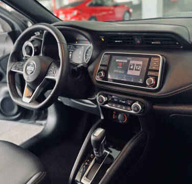 2020 Nissan Kicks SR