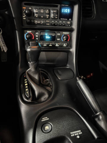 2004 Chevrolet Corvette