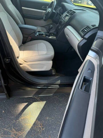 2018 Ford Explorer