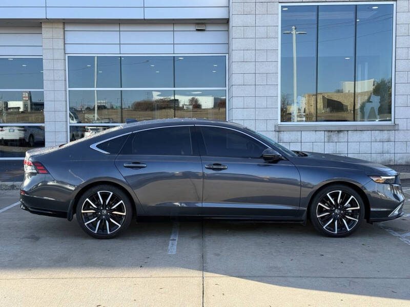 2023 Honda Accord Hybrid Touring