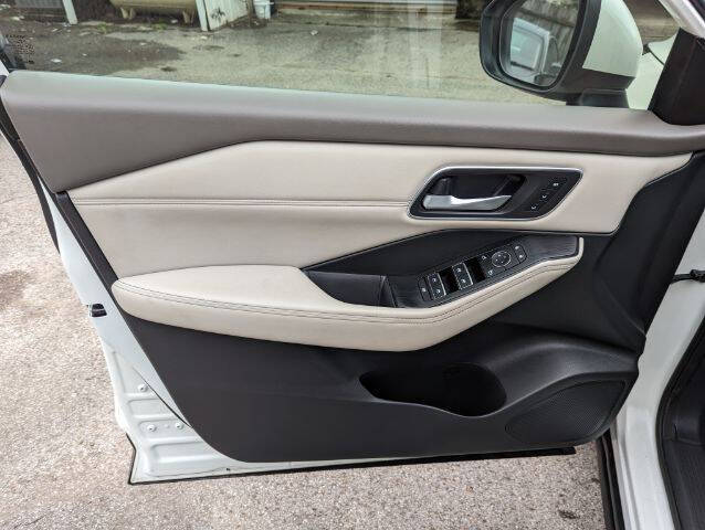 2021 Nissan Rogue SL