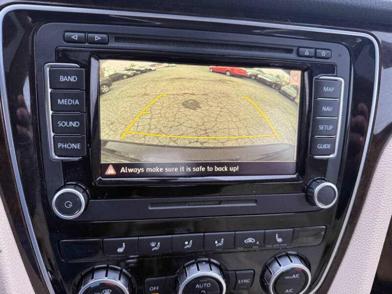 2014 Volkswagen Passat 2.0L TDI SEL Premium