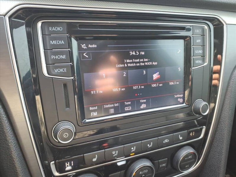 2018 Volkswagen Passat 2.0T R-Line