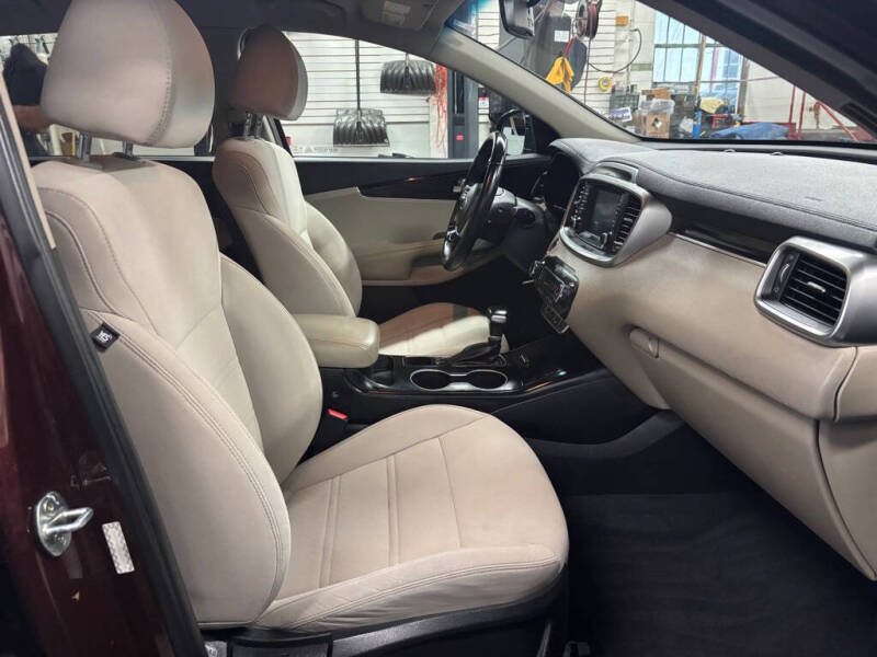 2020 Kia Sorento S V6