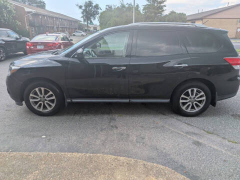 2016 Nissan Pathfinder SV