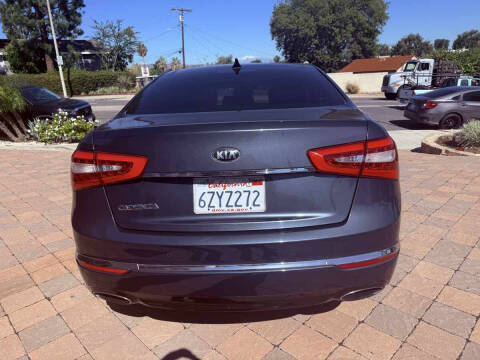 2014 Kia Cadenza Premium