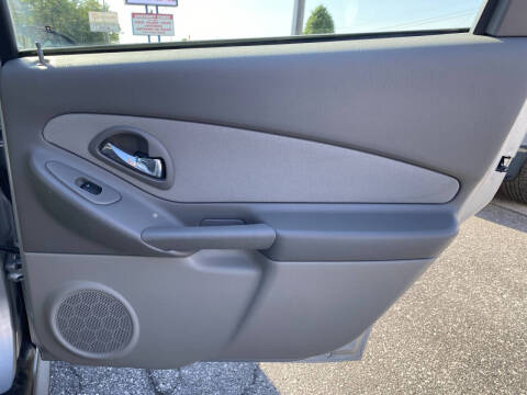 2005 Chevrolet Malibu Maxx LS