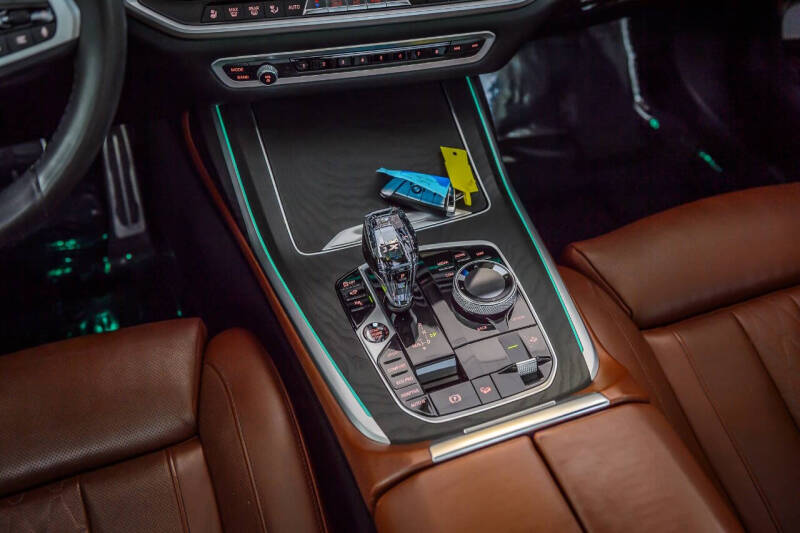 2022 BMW X7 xDrive40i