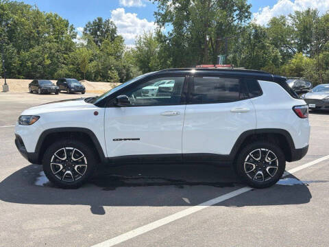 2025 Jeep Compass Trailhawk