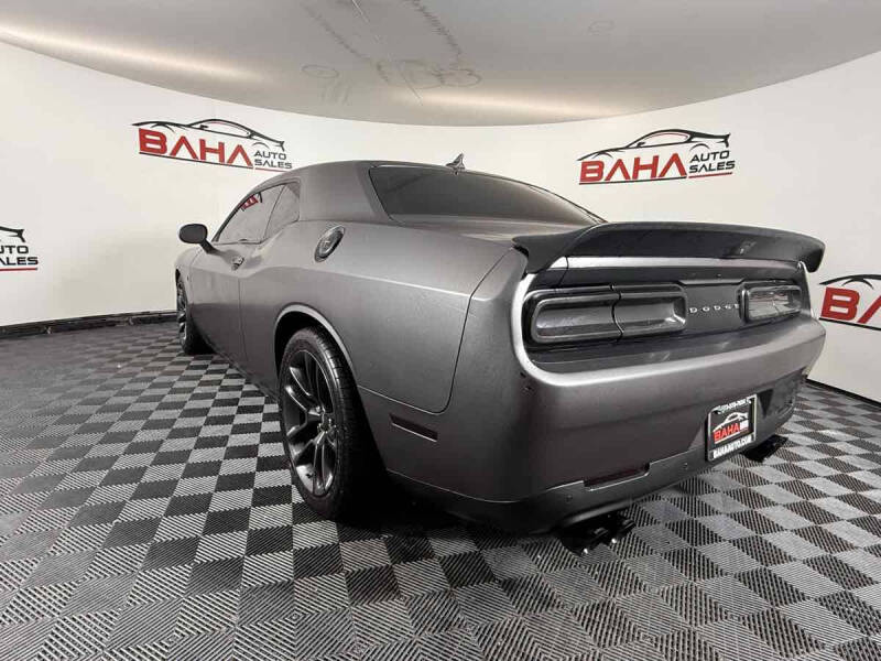 2020 Dodge Challenger