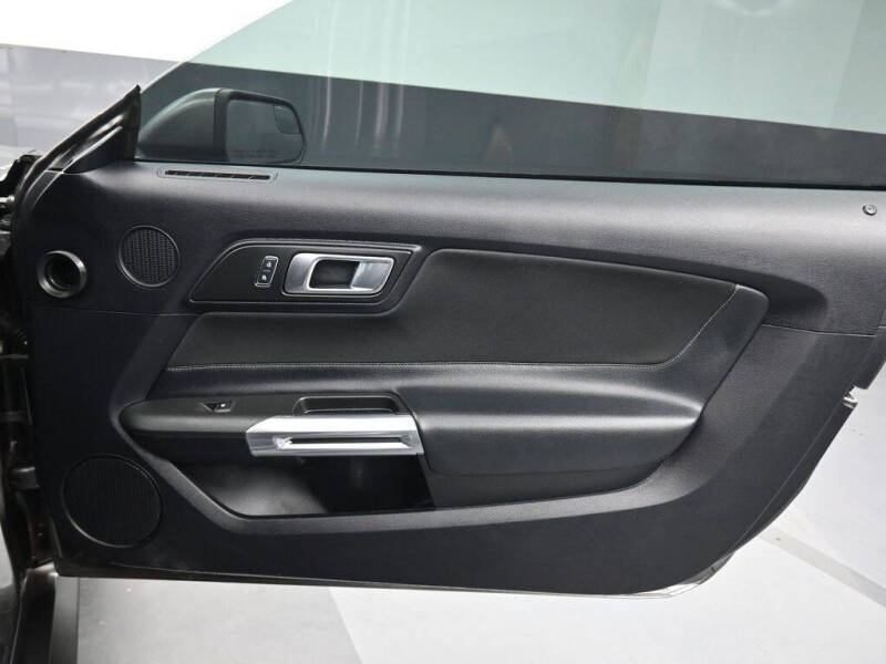 2018 Ford Mustang EcoBoost