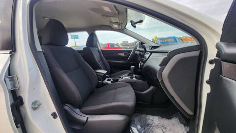 2017 Nissan Rogue Sport S