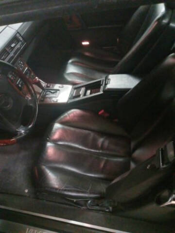 1992 Mercedes-Benz 560-Class