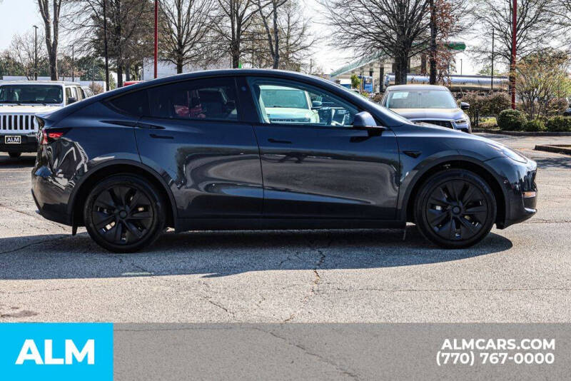 2024 Tesla Model Y Long Range