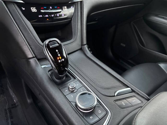 2022 Cadillac XT5 Luxury