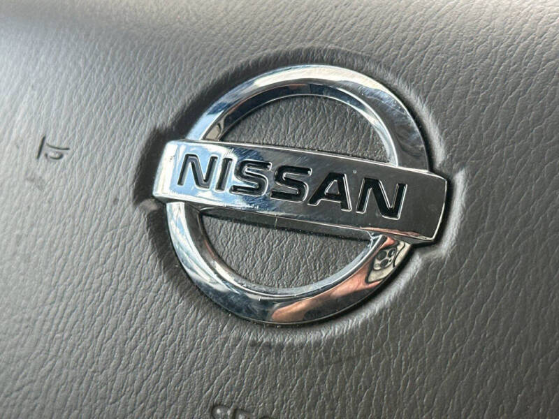 2017 Nissan NV