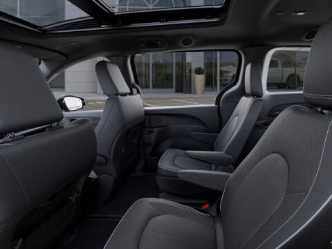 2027 Chrysler Pacifica Limited