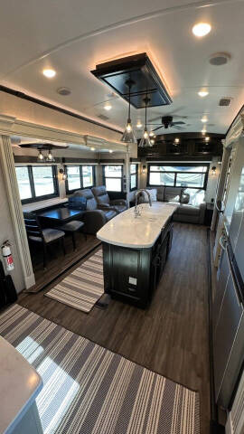 2022 Jayco Pinnacle
