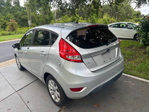 2011 Ford Fiesta SE