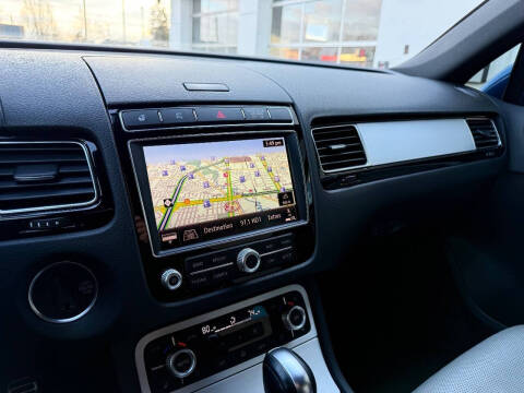 2017 Volkswagen Touareg V6 Wolfsburg