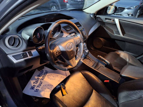 2013 Mazda MAZDA3 i Grand Touring