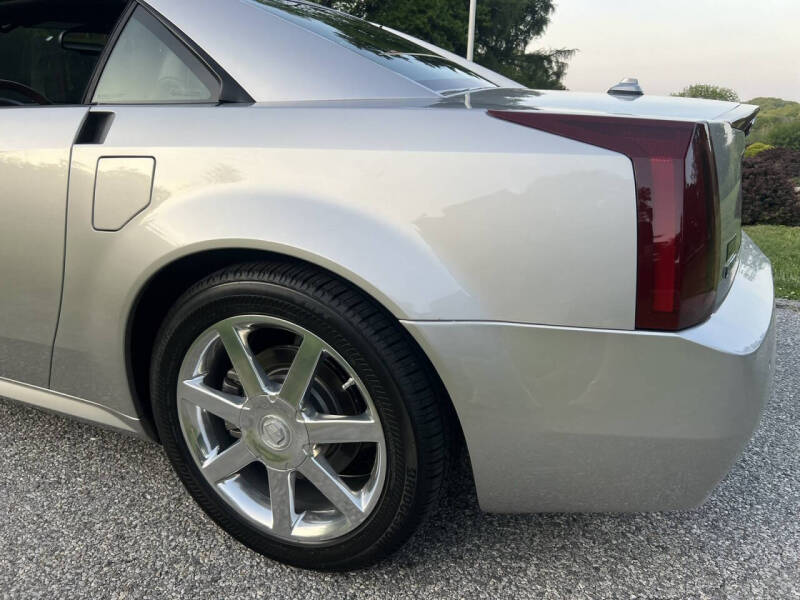 2004 Cadillac XLR