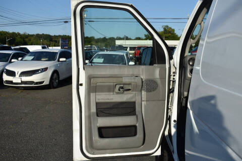 2010 Ford E-Series E-250