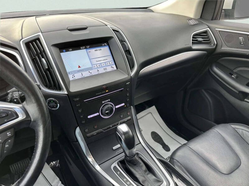 2016 Ford Edge Titanium