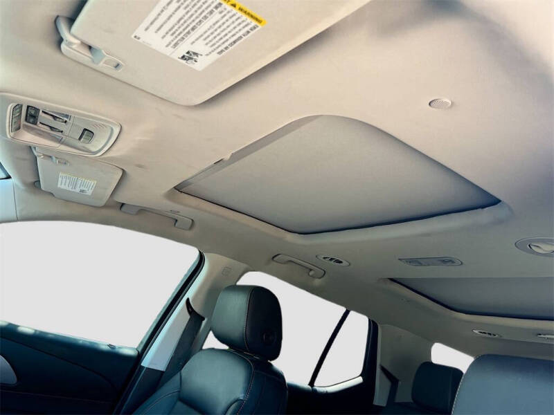 2021 Chevrolet Traverse RS