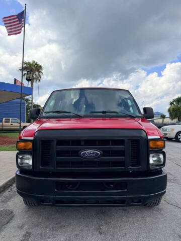 2011 Ford E-Series E-350 SD
