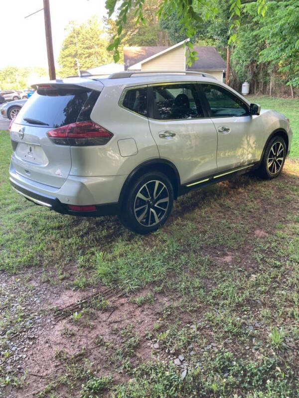 2020 Nissan Rogue SL