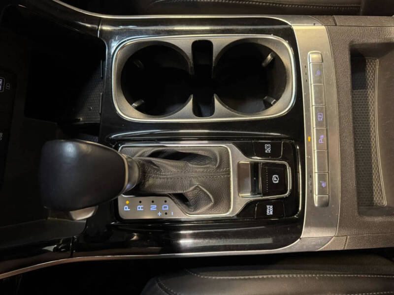 2022 Kia Carnival EX