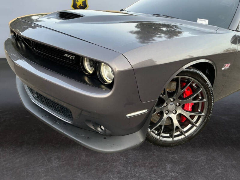 2016 Dodge Challenger SRT 392