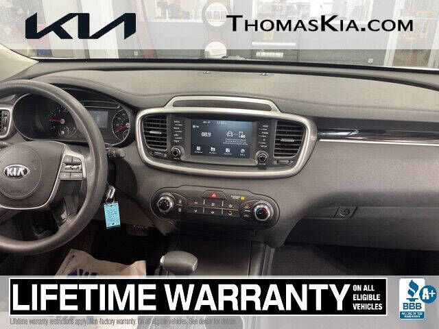 2020 Kia Sorento LX V6