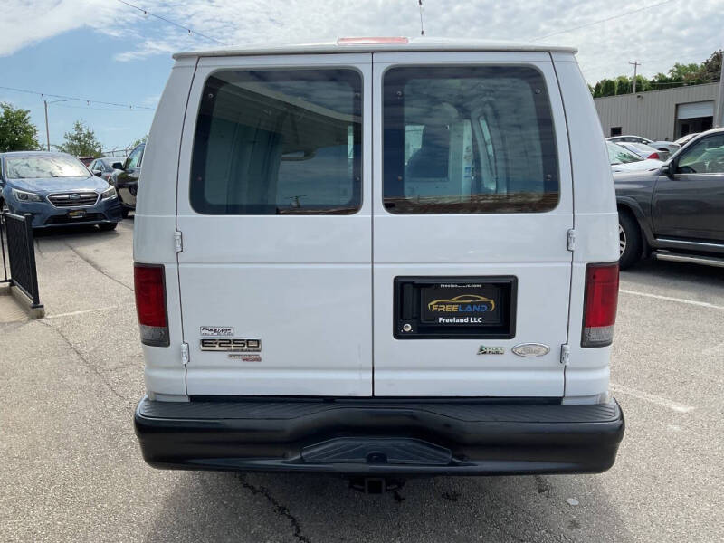 2013 Ford E-Series E-250