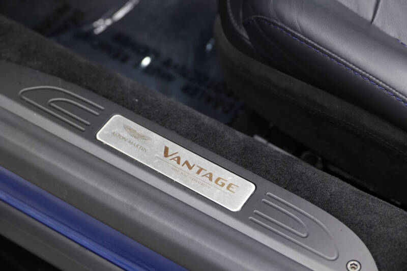 2023 Aston Martin Vantage