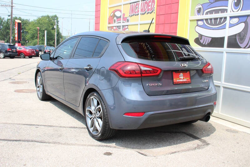 2016 Kia Forte5 SX