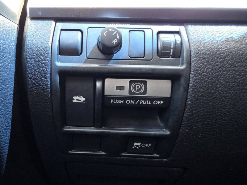 2012 Subaru Outback 3.6R Premium