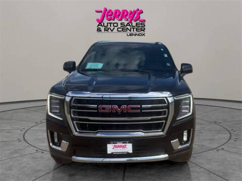 2023 GMC Yukon XL SLT