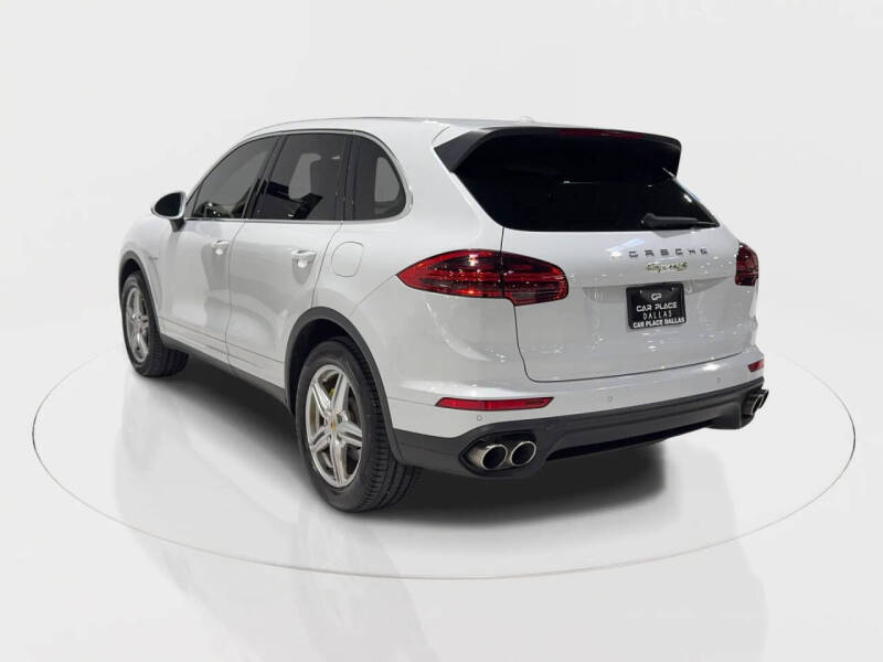 2015 Porsche Cayenne S E-Hybrid