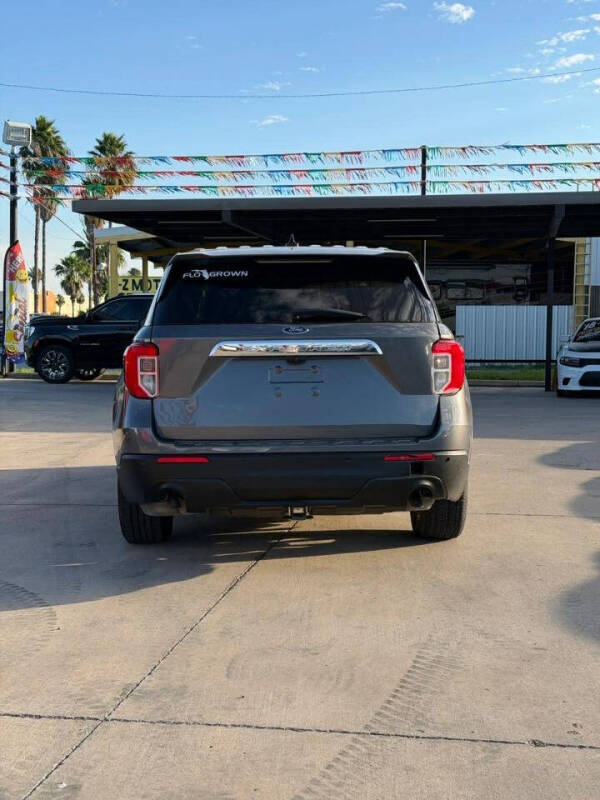2021 Ford Explorer
