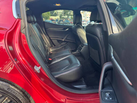 2015 Maserati Ghibli S Q4