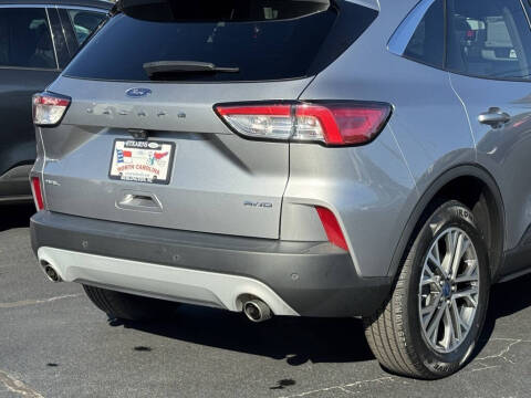 2022 Ford Escape SEL