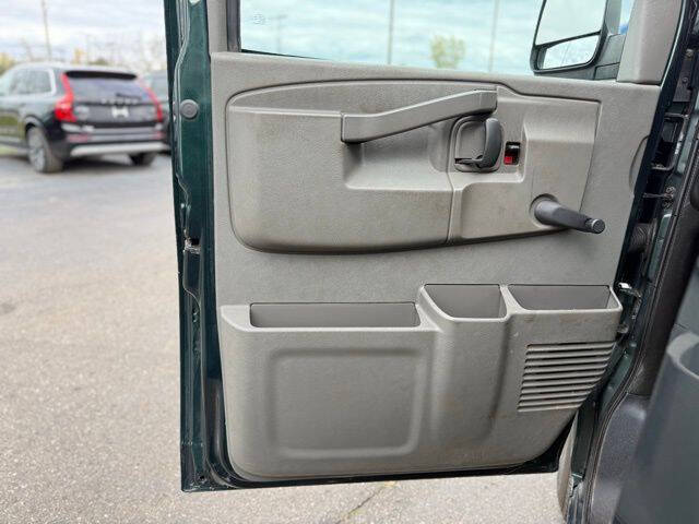 2016 Chevrolet Express 2500