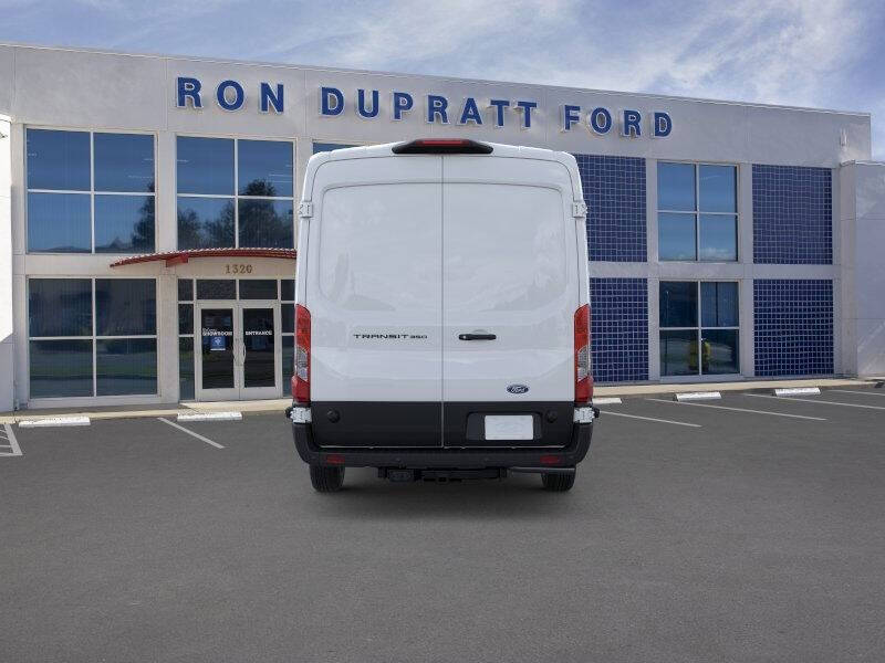 2026 Ford Transit 350