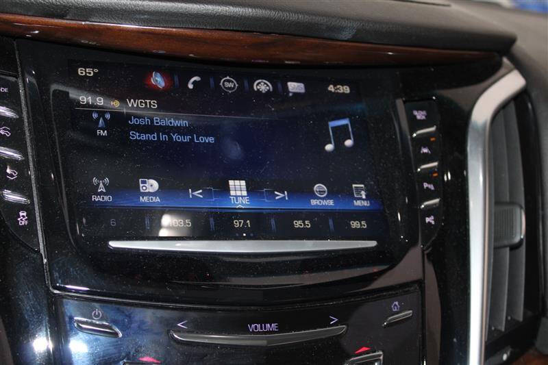 2018 Cadillac Escalade ESV Luxury