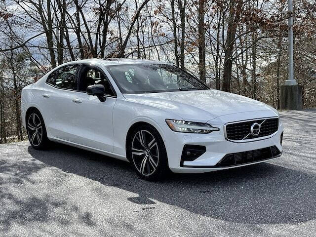 2019 Volvo S60 T5 R-Design