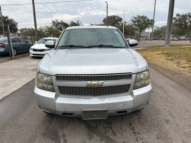 2010 Chevrolet Avalanche for sale at Entourage Auto Sales in Tampa, FL