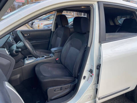 2013 Nissan Rogue SV w/SL Package