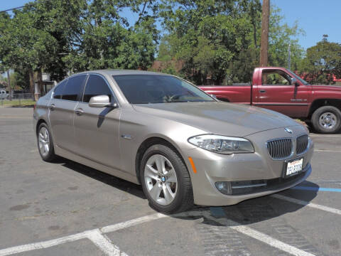 2011 BMW 5 Series 528i
